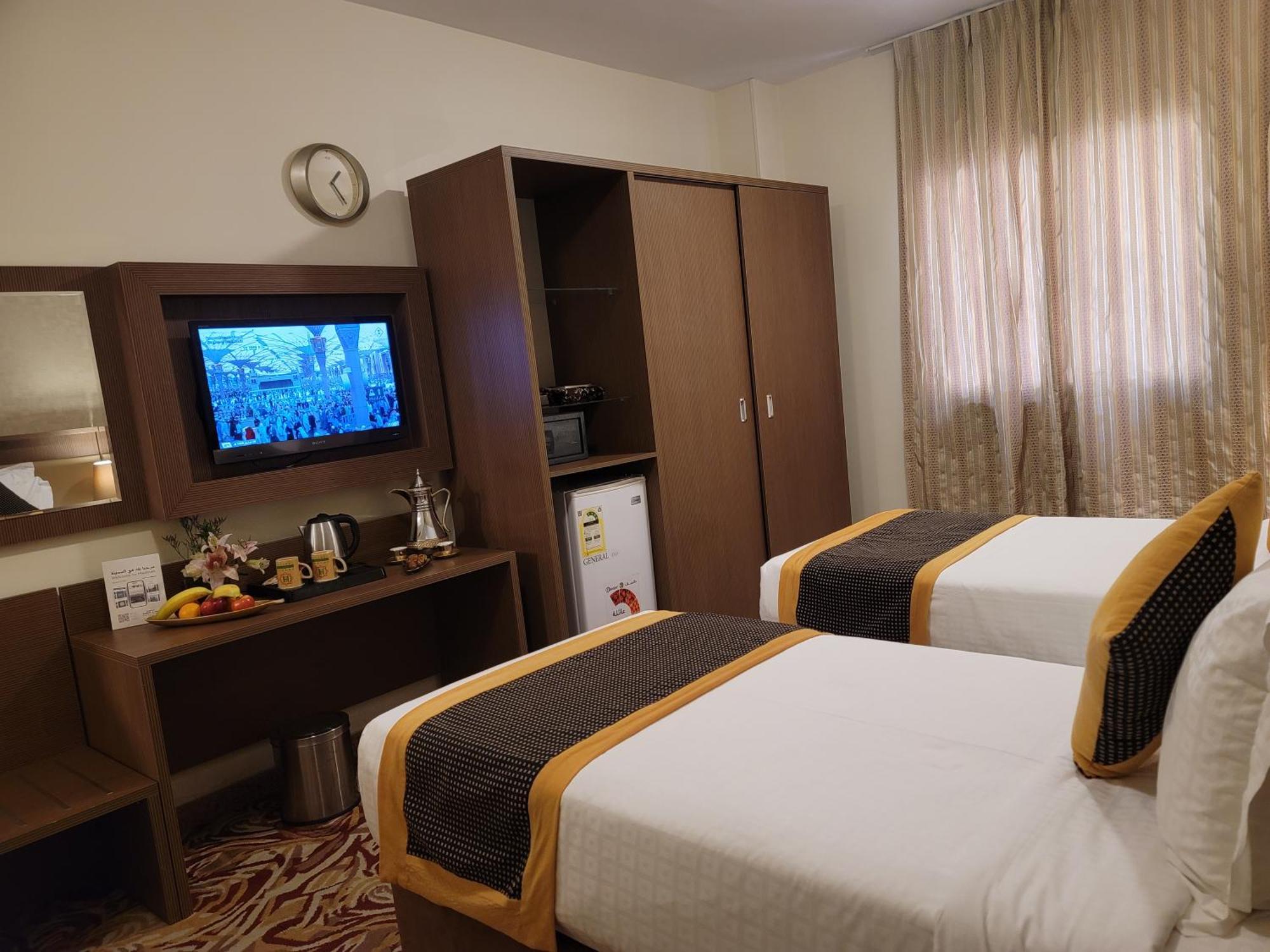 Qasr Al Ansar Golden Tulip Hotel Medina Esterno foto