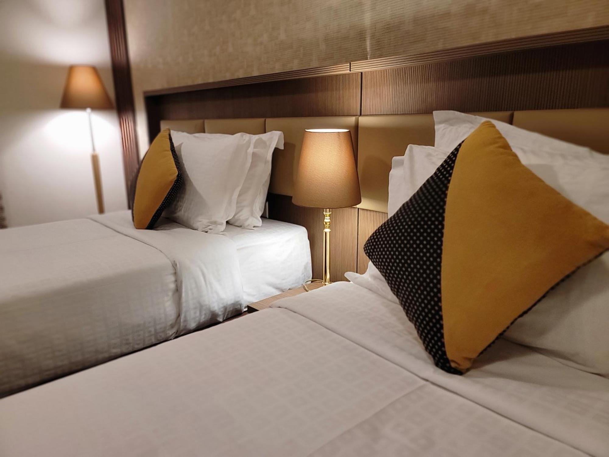 Qasr Al Ansar Golden Tulip Hotel Medina Esterno foto