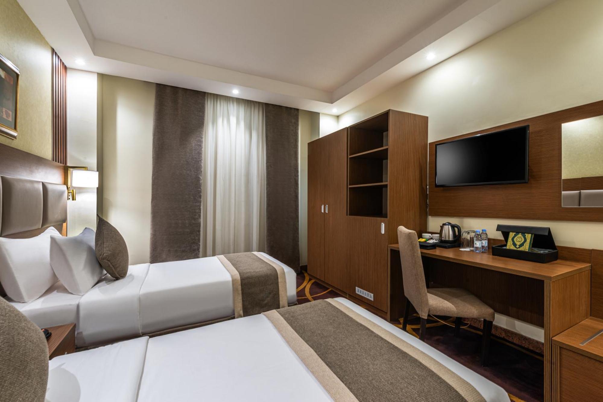 Qasr Al Ansar Golden Tulip Hotel Medina Esterno foto